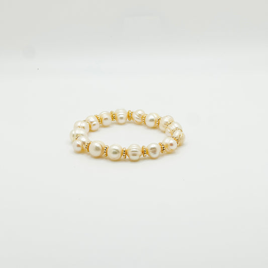 Everyday Pearl Stretch Bracelet