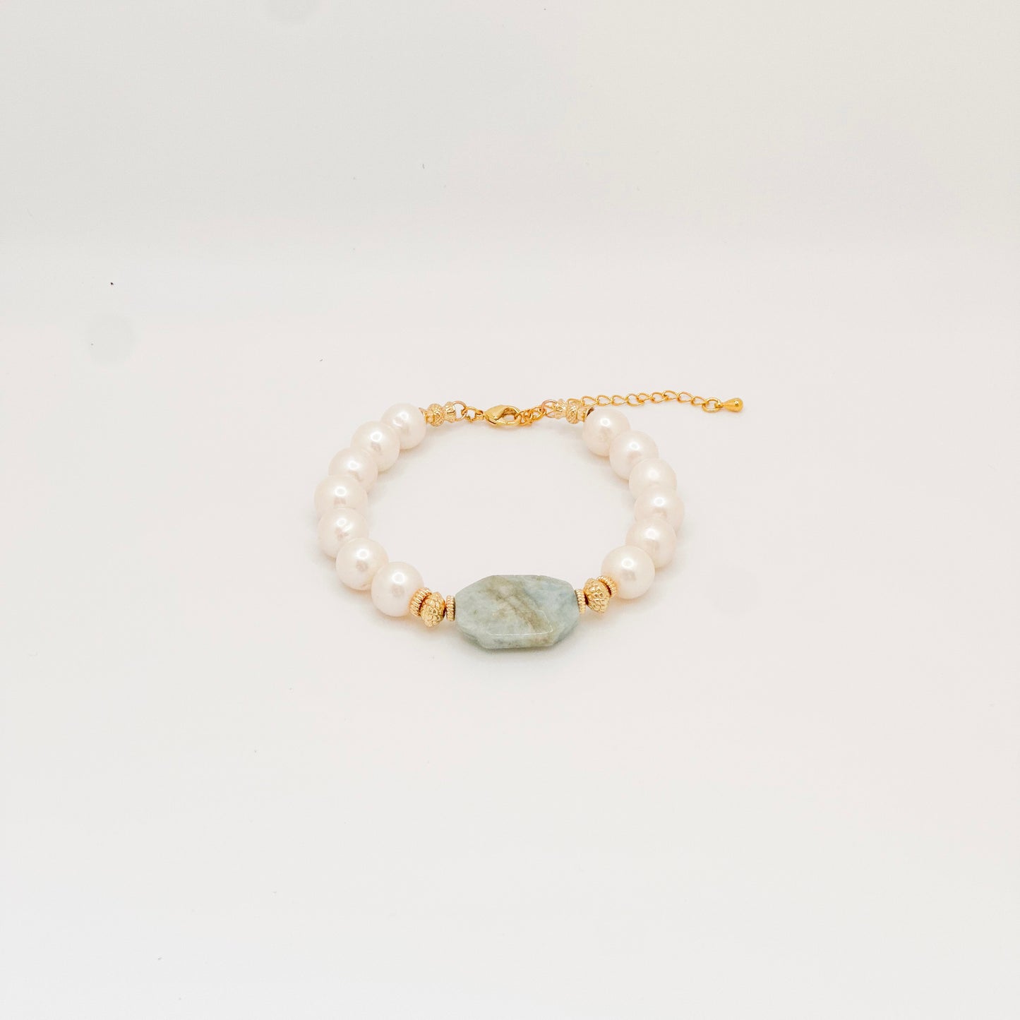 Blue Morganite and Pearl Bracelet