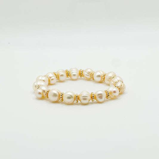 Everyday Pearl Stretch Bracelet